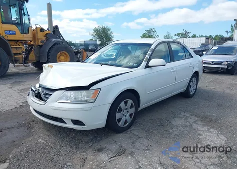 2009 Hyundai Sonata Gls from USA, damaged, VIN 5NPET46C39H551299